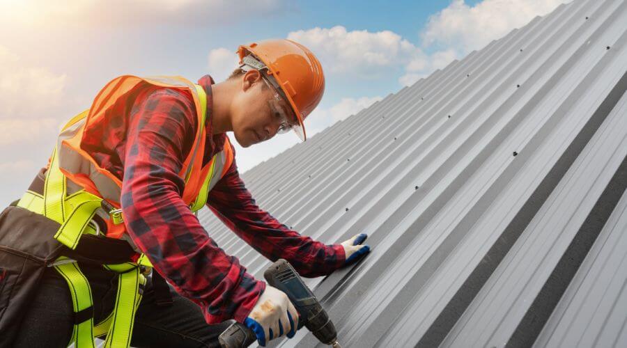 Expert new roof installation services in Hubbard, NE